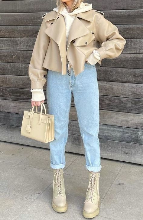 Beige Leather Jacket, Winter Fashion Outfits Casual, Beige Outfit, Cold Outfits, Elegante Casual, Looks Chic, Casual Winter Outfits, Autumn Outfit, Winter Fashion Outfits