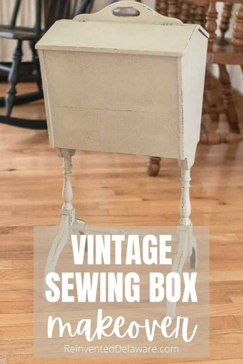 Decorating With Old Sewing Machine Drawers, Vintage Sewing Box Wood, Antique Sewing Cabinet, Vintage Sewing Boxes, Vintage Sewing Box Makeover, Sewing Box Upcycle, Sewing Box Ideas, Sewing Box Diy, Sewing Box Makeover