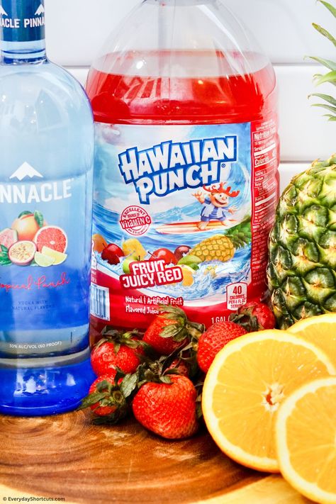 Hawaiian Punch Cocktail - Everyday Shortcuts Hawaiian Punch And Sprite Recipe, Hawian Punch Alcohol Drinks, Hawaiian Punch Party Punch Alcohol, Hawaiian Punch Alcohol Drinks, Hawaiian Punch Cocktail, Hawaiian Punch Recipes, Sprite Recipe, Party Punch Alcohol, Hawaiian Drinks