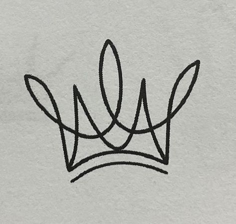 Tiara Tattoo Small Simple, Single Line Crown Tattoo, Abstract Crown Tattoo, Simple Tiara Drawing, Simple Tiara Tattoo, Celtic Crown Tattoo, Crown Fine Line Tattoo, Line Crown Tattoo, Crown Line Drawing