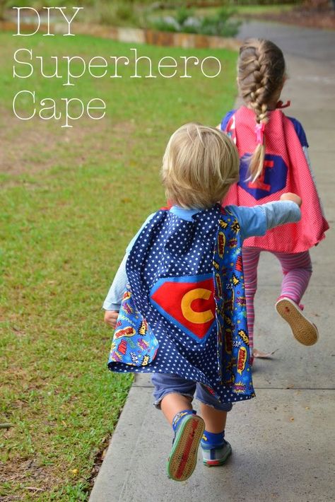 The Bears Four: DIY Superhero Cape Kids Cape Pattern, Superhero Cape Pattern, Diy Superhero Cape, Superhero Capes For Kids, Toddler Cape, Super Hero Capes For Kids, Diy Costumes Kids Boys, Diy Superhero, Diy Cape