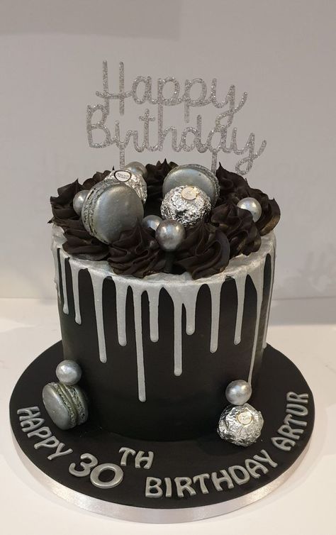 Black And Silver 21st Birthday Cake, Black And White 21st Cake, Black And Silver Cake For Men, Birthday Cake Black And Silver, Cake Birthday Aesthetic Black, Black And Silver Cakes Birthday, Black And Silver Birthday Cake, Black Bday Cake, Black And Silver Cake