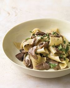 Mushroom Pappardelle with Taleggio Cheese Mushroom Pappardelle, Taleggio Cheese, Oyster Mushroom Recipe, Pappardelle Pasta, Vegetarian Lasagna, Pasta Fatta In Casa, Mushroom Pasta, Mushroom Recipes, Ravioli