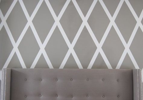 Wonder if Hubby would do this (but I think I want it painted)...http://www.thenester.com/2012/08/no-paint-diamond-wall.html# Masking Tape Wall, Tape Wall Art, Wall Trellis, Tape Wall, Diamond Wall, Decor Hacks, Home Decor Hacks, Wall Paint Designs, Easy Home Decor