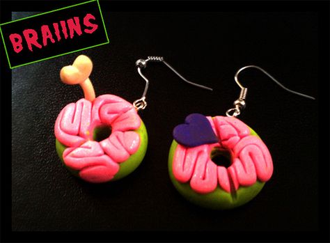 Polymer Clay Earrings Ideas, Clay Zombie, Clay Earrings Ideas, Halloween Polymer Clay Earrings, Polymer Clay Projects Diy, Zombie Love, Body Modification Piercings, Halloween Polymer Clay, Decora Harajuku