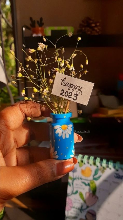 Recreating my most loved reel ! Wish you all HAPPY 2023!!! (In advance )🤍🤍🤍🤍🤍 Hope you have a great year! . Materials I used here: 💚 glass… | Instagram Aesthetic Bottle Art, Glass Jar Crafts, Glass Jar Decor, Glass Jar Diy, Decorated Pots, Bottle Paintings, Happy 2023, Painting Glass Jars, Pot Painting