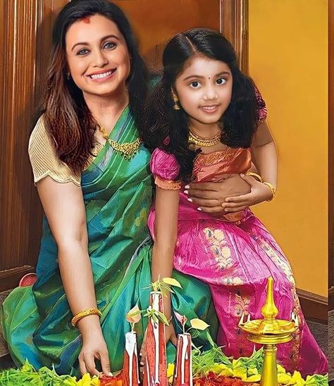 Matching Ideas, Rani Mukerji, Diamond Bracelet Design, Unique Blouse Designs, Unique Blouse, Embroidery Blouse Designs, Bracelet Design, Embroidery Blouse, Mom Daughter