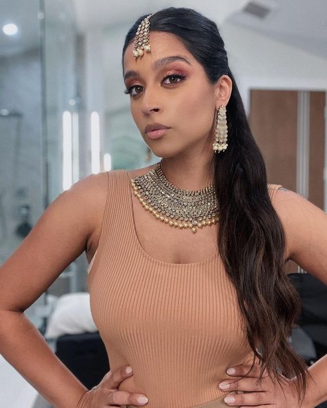 Lilly Singh, Youtubers, Musician, Statement Necklace, Sweatpants, Actresses, Sofa, On Instagram, Beauty