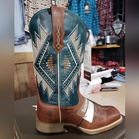 Comfortable Lightweight Womens Boot Cute Western Clothes For Women, Boots Country, Country Wishlist, Womens Western Boots Boot Barn, Women’s Cowgirl Boots, Womens Weatern Boots, Womens Western Boots, Women’s Cowboy Boots, Cute Cowboy Boots