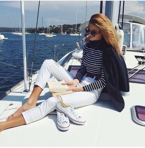 Style Inspiration | Morgan Julia Designs, boat, details, classy, everyday look, fashion, aesthetic, trendy, coastal style, simple, fall style, neutrals, style, outfit, ootd Yacht Outfit, Sailing Fashion, French Riviera Style, Adrette Outfits, Elegantes Outfit Frau, Nautical Outfits, Breton Stripes, Sailor Style, Boating Outfit