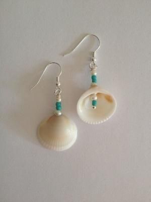 Bridesmaid Pearl Earrings, Earrings Beach, Seashell Earrings, Bridemaids Gifts, Seashell Jewelry, Seashell Crafts, Homemade Jewelry, Handmade Wire Jewelry, Shell Jewelry