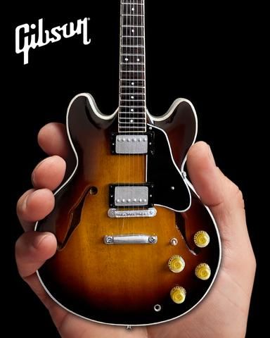 GIBSON™ MINIATURE REPLICAS – AXE HEAVEN® STORE - Mini Guitar Replica Collectibles Les Paul Gold Top, Alvin Lee, Gibson Firebird, Andy Summers, Shadow Box Display Case, Gibson Es 335, Miniature Guitars, Mini Guitar, Bb King