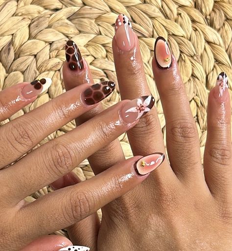 Libra seasonnnn 🤎🤎🤎🤎 - #gelx #gelnails #nailsofinstagram Libra Nails, Girly Accessories, Funky Nails, Nails Inspo, Cute Acrylic Nails, Nails Ideas, Swag Nails, Nail Inspo, Acrylic Nails