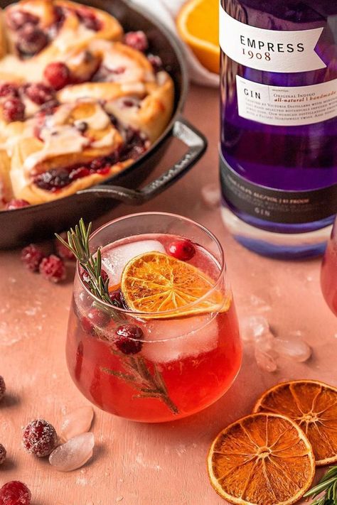 Thanksgiving is around the corner! And what better way to level up your festive feast than with a delicious cocktail pairing? 🥂 @shortgirltallorder marries Empress 1908 with two our our favourite holiday ingredients in the Cranberry Orange Gin Smash. Find the full recipe at EmpressGin.com! Gin Smash Recipe, Cocktail Pairing, Gin Smash, Empress Gin, Empress 1908 Gin, Thanksgiving Cocktail Recipes, Thanksgiving Cocktail, Cocktail Food, Leftover Cranberry Sauce