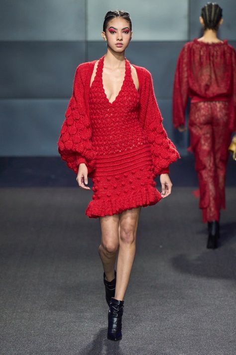 Knit Fashion Runway, Frederick Anderson, Knitwear Trends, Genderless Fashion, Knitwear Fashion, Runway Trends, Total Look, Fall 2022, Vogue Runway