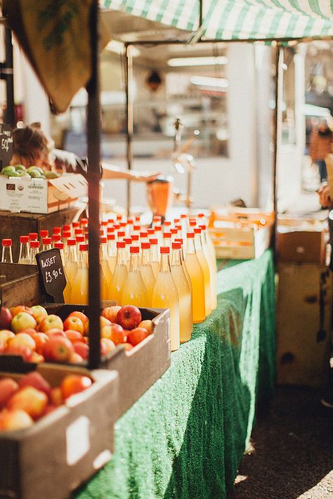 vendor stall at broadway market, london | travel photography London Travel Photography, Nashville Farmers Market, Local Farmers Market, Market Stalls, Outdoor Market, Things To Do In London, Food Market, London Travel, Summer Of Love