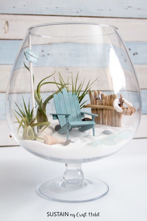 Beachy Centerpieces, Terrarium Table, Beach Crafts Diy, Wine Glass Candle Holder, Elegant Candle Holders, Mini Terrarium, Air Plant Terrarium, Terrariums Kits, Beach Diy