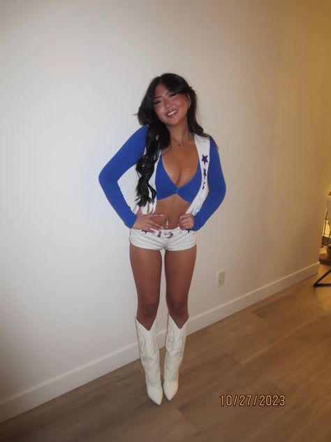 Diy last minute Dallas cowboy cheerleader halloween costume Halloween Costume Dallas Cowboy Cheerleader, Dallas Cowboy Cheerleader Halloween Costume Women, Raiders Cheerleaders Costume, Pink Cowboy Halloween Costume, Cute College Halloween Costumes Parties, Dallas Cowgirl Costume, Tana Mongeau Halloween Costume, Hot Costumes Halloween For Women, Teddy Bear Halloween Costume Women