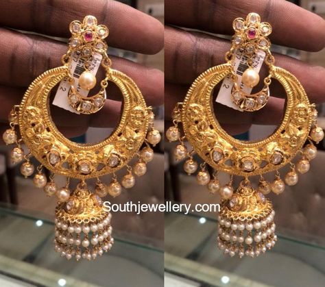 Gold Chandbali, Gold Jada, Temple Jewellery Jhumkas, Ruby Jewelry Necklaces, 14k Rose Gold Jewelry, Chand Bali, Latest Indian Jewellery, 22 Carat Gold Jewellery, Gold Earrings Indian