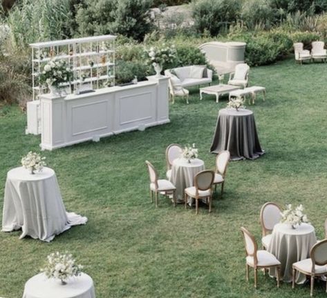 Outdoor Wedding Layout Reception Floor Plans, Cocktail Hour Seating Ideas, Cocktail Party Reception Layout, Brunch Seating Ideas, Lawn Cocktail Hour Wedding, Dj Table Wedding, Cocktail Hour Set Up, Cocktail Party Seating, Round Table Decor Party