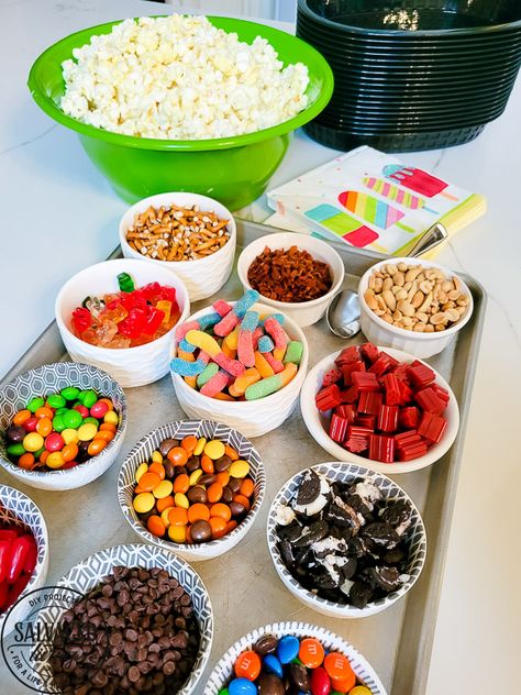 Popcorn Bar Sleepover, Birthday Popcorn Bar, Candy Popcorn Bar, Classroom Popcorn Bar, Popcorn Candy Bar Ideas, Popcorn Bar Toppings Ideas, Popcorn Bar Fall, Graduation Popcorn Bar Ideas, Popcorn Buffet Ideas