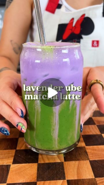 Jasmine Briones 🇪🇨🇵🇭 on Instagram: "lavender ube foam matcha latte 💜🍵☁️  finally gave this a try and it definitely lives up to the hype 🥰 plus I got to finally use up my lavender in the pantry so it was a win win 😆  matcha: * 1 1/2 tsp @ippodoteausa ceremonial grade matcha powder * 1 tbsp agave * 1/3 cup hot water (not boiling— check matcha container for temperature recommendation) * 4–8 oz unsweetened soy milk  lavender ube cold foam: * 2 tbsp soy milk  * 2 tbsp vegan whipping cream * 1 tbsp lavender syrup * 1/8 tsp ube extract, or as needed for color   #lavenderfoam #lavendermatcha #ubematcha" Ube Cold Foam, Ube Matcha Latte, Matcha Container, Lavender Matcha Latte, Ube Extract, Hot Matcha, Ceremonial Grade Matcha, Lavender Syrup, Cold Foam