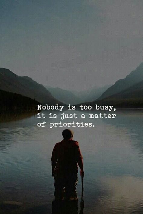 It's not that I'm "too busy" even tho my life is full of alot of different things and alot of different people with alot of other things...it's just that for the past 3 days, I've felt like I was gonna pass out every time I stood up, I've probably eaten 100 calories, my throat is so sore that I can barely breathe when I sleep, my body is in constant pain and the migraines hanvent stopped. And I don't have a phone. And I'm not allowed to talk to you. I'm trying my best... Busy People Quotes, Busy Life Quotes, Voice Quotes, Savvy Quotes, Fav Quotes, Quotes And Notes, English Phrases, Imagine Dragons, Busy Life