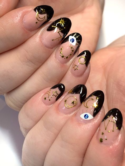 Constellation Nails, Negative Space Nails, Gel Nail Designs, Gel Nail Art, Gold Nails, Black Nails, Nail Ideas, Constellations, Nail Inspo