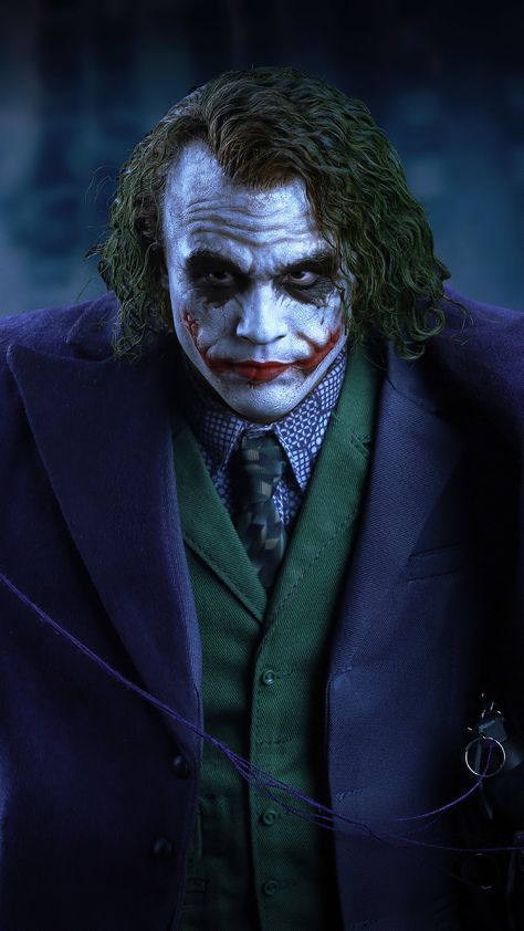 Heath Ledger Wallpaper, Heath Ledger Joker Wallpaper, Joker Villain, Dark Knight Wallpaper, Joker Outfit, Beer Wallpaper, Joker Y Harley Quinn, Joker Dark Knight, Batman Joker Wallpaper