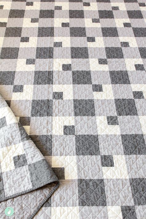 Farmhouse Plaid Quilt Pattern Launch | Aqua Paisley Studio Farmhouse Quilts Pattern, Neutral Quilts Ideas Farmhouse, Farmhouse Quilt Ideas, Grey Quilts Ideas, Gray Quilts Ideas, One Color Quilts, Quilt Pillow Pattern, Plaid Quilt Pattern, Gray Quilts