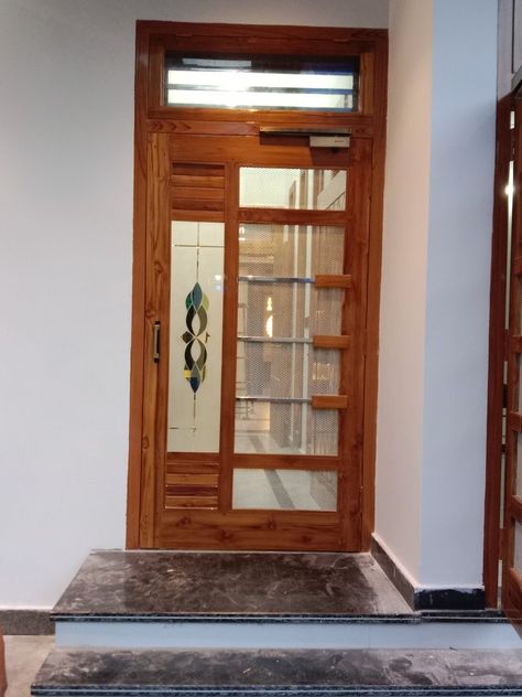 Latest Jali Door Design, Wooden Main Door Design Jali, Main Door Design Photos Latest, Outer Door Design, Jali Door Design Modern Interior, Wooden Jali Door Design Modern, Front Jali Door Design, Jali Door Design Modern, Jali Door Design