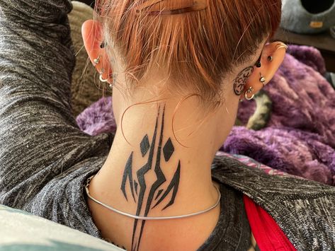 Star Wars Tattoo Ideas For Men, Tattoo Designs Star Wars, Star Wars Neck Tattoo, Star Wars Spine Tattoo, Ashoka Tano Tattoo Design, Ashoka Tattoo Ideas, Asoka Tano Tattoos, Clone Tattoo Star Wars, Starwars Tattoo Small Anakin