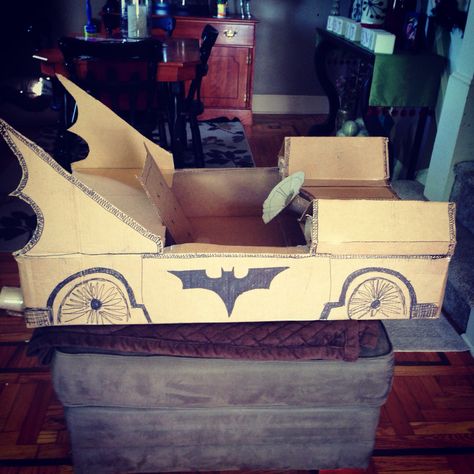 Batmobile Cardboard Cars, Bat Mobile, Cardboard Creations, Batman Car, Cardboard Car, Avengers Party, Drawing Ideas List, Captain America Shield, Halloween 2016