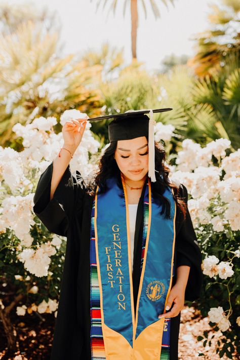 Latina, first generation, latinx, degree, bachelor’s, san jose state university Graduation Pictures First Generation, Latina Graduation Pictures, Latina Graduation, College Grad Pictures, Grad Picture Ideas, College Graduation Photoshoot, San Jose State University, Grad Photography, Grad Pictures