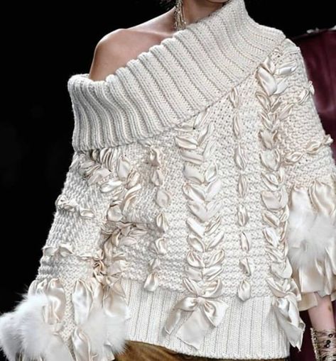 Knit Couture, Knitwear Inspiration, Cable Knit Jumper, Knitwear Fashion, White Sweater, Knit Outfit, Knit Fashion, Knitting Inspiration, Knit Jumper