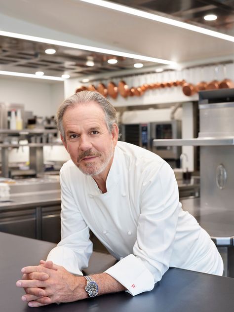 Chef Thomas Keller Dishes on Napa Valley's Local Flair French Laundry Restaurant, Homemade Russian Dressing, Bouchon Bakery, The French Laundry, Russian Dressing, Thomas Keller, Burger Menu, Steak Frites, Star Chef