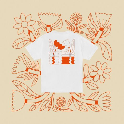 Picked some flowers for a t-shirt 🧡 I made a t-shirt in collaboration with @everpresshq 🌼 It is now available for 18 days, find it via link in my bio 🧡 . . . #flower #flowerillustration #flowertshirt #tshirt #flowerdrawing #flowers #digitalillustration #floralillustration Illustrated Tshirt, Collaboration Illustration, Flower Shirt Design, Etsy Bookmarks, Printed Shirt Outfit, Minimal Shirt Design, T Shirt Illustration, Tshirt Drawing, T-shirt Design Illustration