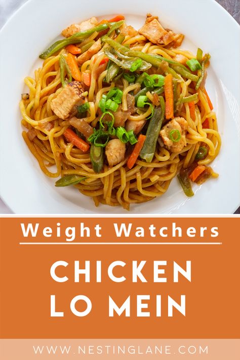 Healthy Low Mein, Low Calorie Lo Mein Recipe, Weight Watcher Asian Recipes, Weight Watcher Noodle Recipes, Healthy Lo Mein Recipe Chicken, Low Carb Chow Mein, Ww Asian Recipes, Weight Watchers Sesame Chicken, Healthy Low Mein Recipes