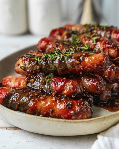 Irresistibly Sticky Pigs in Blankets: A Christmas Party Treat | Culinary Cartel Christmas Party Treats, Pigs In Blankets, Sage Sausage, Slow Cooked Lamb, Christmas Cooking, Appetizers For Party, Christmas Dinner, Appetizer Snacks, Pork Recipes