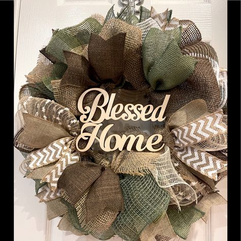 Welcome Friends & Family With An Amazingly Full 18” Diameter Wreath That Can Be A Year Round Sentiment. Weather Resistant, Suitable For Indoors Or Out. (Outdoors Under A Bit Of Cover) Triple Scothguarded Materials For Fade-Resistance Double Lacquered Wood Words! Wreath With Browns, Moss Green, Touches Of White, Tan & Pops Of Naturals Welcomes Friends On Front Door Or Inside Home. Entirely Handmade & Custom Designed. With Natural Burlap. Neutral Soft Sand Tones Accent Deep Sultry Shades Of Warm T Year Round Wreaths For Front Door, Wreath Ideas Year Round, Christian Wreaths, Burlap Wreath Ideas, Welcome Wreaths For Front Door, Wreaths For Front Door Everyday, Neutral Deco, Welcome Wreaths, Summer Mesh Wreaths