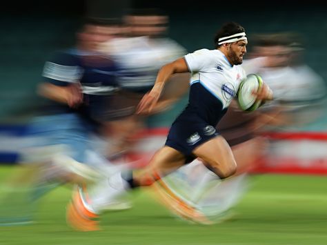 Sport picture of the day: rugby union in motion Motion Photography, Rugby Photography, Panning Photography, Motion Blur Photography, Movement Photography, Shutter Speed Photography, Foto Sport, Rugby Sevens, Blur Photography