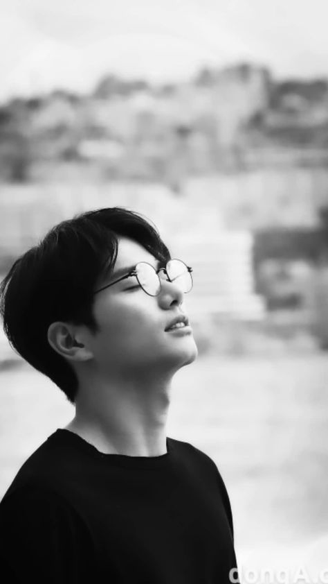 Lee Yi Kyung, Kdrama Boys, Asian Artist, First Love Story, Male Celebrities, Korean Star, Cha Eun Woo, Drama Movies, Celebrities Male