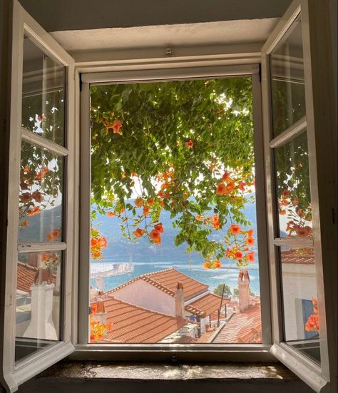 greece Mediterranean Aesthetic, European Summer Aesthetic, Italy Summer, Italy Aesthetic, Older Sister, Mama Mia, Images Esthétiques, Europe Summer, Window View