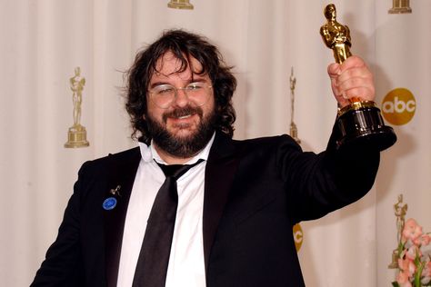 Peter Jackson’s new masterpiece shows the human side of WWI Lotr Return Of The King, Peter Jackson, Grow Old, The Lord Of The Rings, Growing Old, The Rings, Lord Of The Rings, The Hobbit, All Time