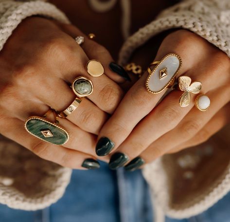 jade stone adjustable ring Boho Rings Bohemian Style, Trending Rings, Jewelry Queen, Blink Blink, Raw Stone Jewelry, Modern Gold Jewelry, Chic Bracelet, Stylish Bracelet, Natural Stone Jewelry