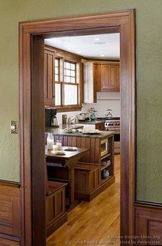 I just like this... Mission Style Kitchens, Crown Point Cabinetry, Dark Wood Trim, Pintu Interior, Stained Trim, Old Wood Floors, Old Wood Doors, Oak Bedroom Furniture, Craftsman Kitchen