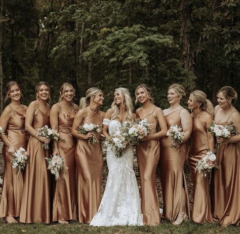 Neutrals And Green Wedding, Lace Wedding Dress And Bridesmaids, Neutral And Navy Wedding Colors, Rustic Color Bridesmaid Dresses, Champagne Color Wedding Table Setting, Oat Bridesmaid Dresses, Hunter Green Beach Wedding, Tan And Brown Wedding Colors, Cappuccino Bridesmaid Dresses