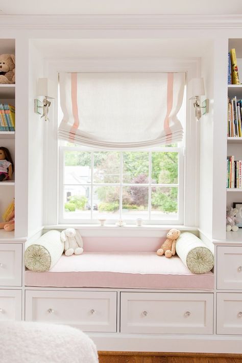 girl bedroom decor, window seat, girl playroom design Bedroom Window Seat, Window Seat Design, Bedroom Windows, Trendy Bedroom, Girl Bedroom Decor, Big Girl Rooms, Teen Bedroom, Dream Rooms