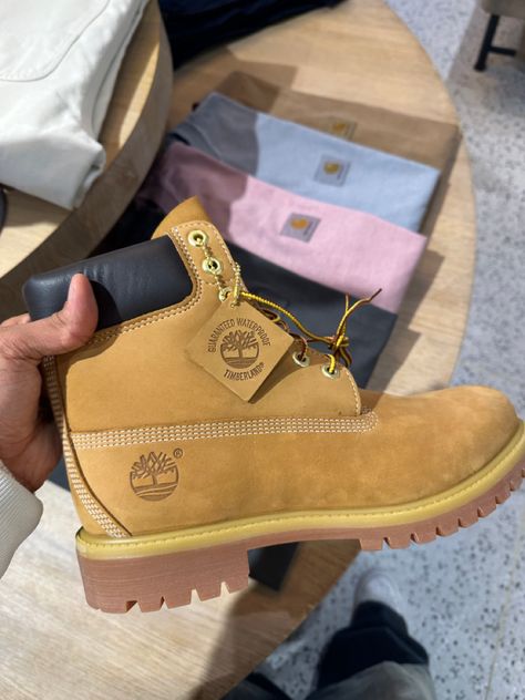 #timberlands #shoes #fallfashion #fashion Tims Boots Women, Vintage Timberland Boots, Wheat Timberlands Outfit Woman, Timberlands Aesthetic, Timberland Boots Aesthetic, Brown Timberland Boots Outfit, Timberland Aesthetic, Tims Outfits Woman, Timberland Boots Outfit Women