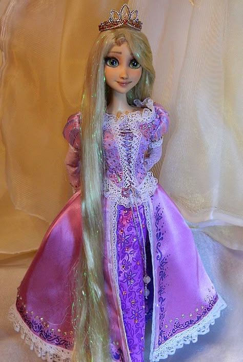 Disney Tangled Rapunzel OOAK doll by DanielMinaev Disney Princess Doll Collection, Barbie Rapunzel, Disney Barbie Dolls, Rapunzel Disney, Disney Princess Dolls, Tangled Rapunzel, Disney Rapunzel, Disney Princess Dresses, Disney Tangled